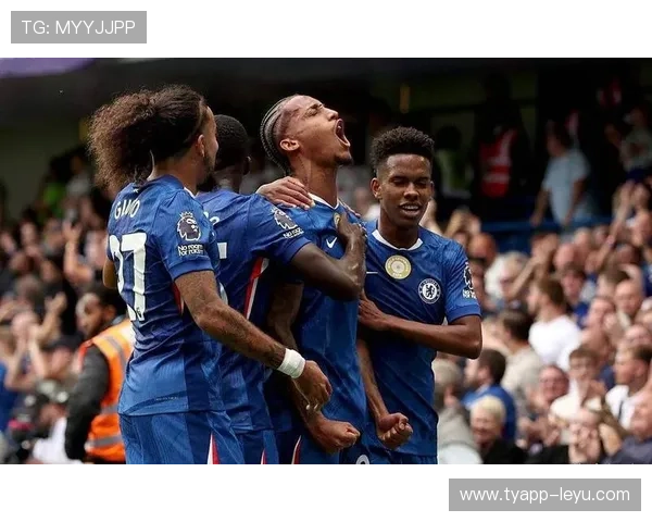 博格巴复出困境：卡巴耶建议避世俱杯，英超回归路在何方？