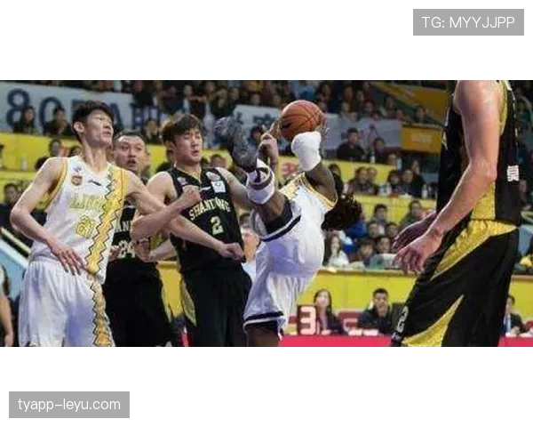 斯卡洛尼：阿根廷队稳健前行，紧密团队关系助球队重拾荣耀