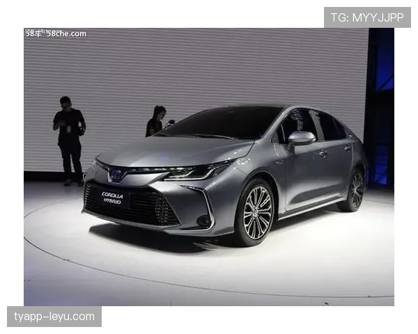 本坦库尔防守拦截能力突出,表现稳健 本坦库尔防守拦截能力突出,表现稳健